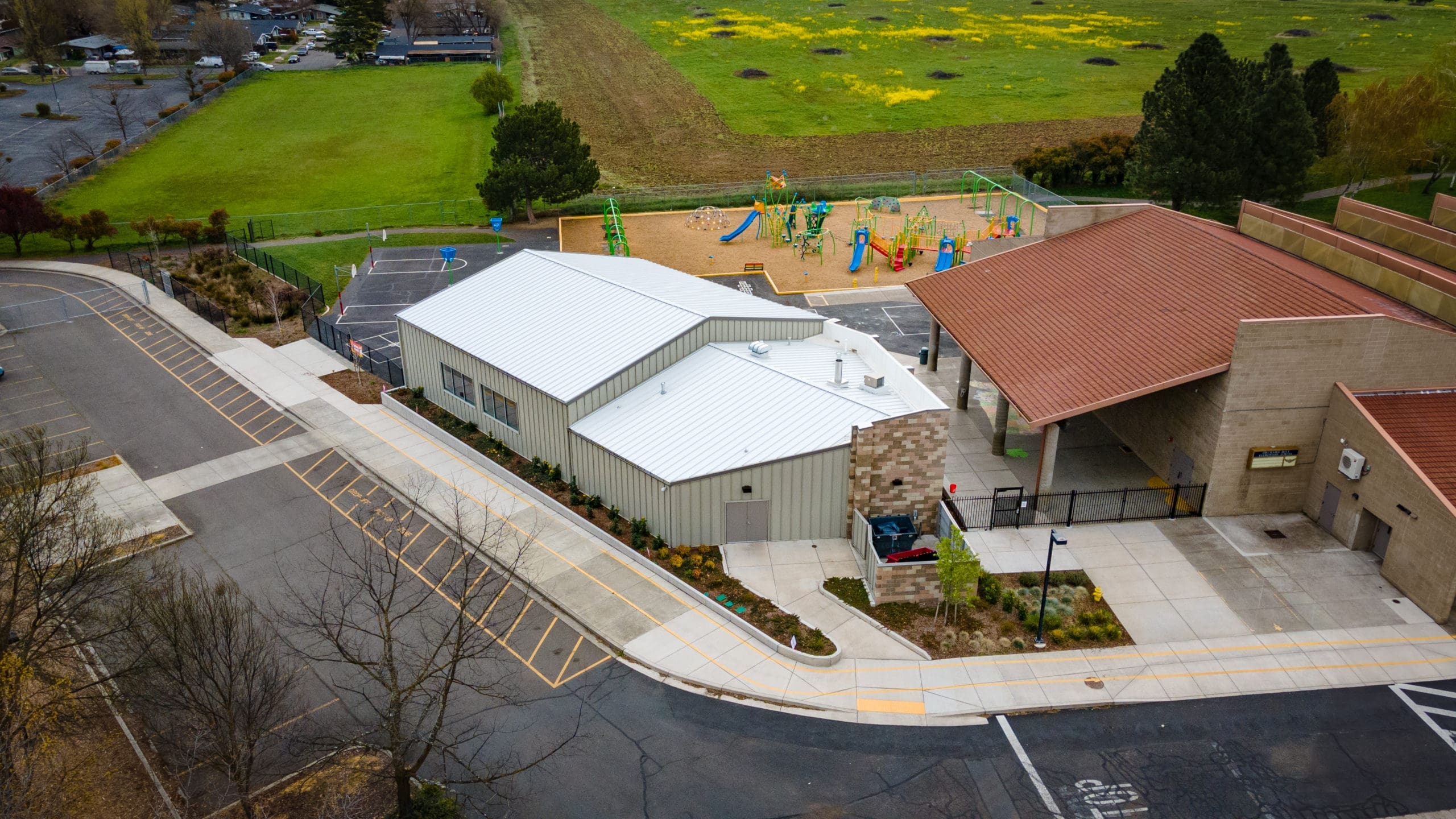PowellEng_AerialPhoto_OrchHillElementry-10